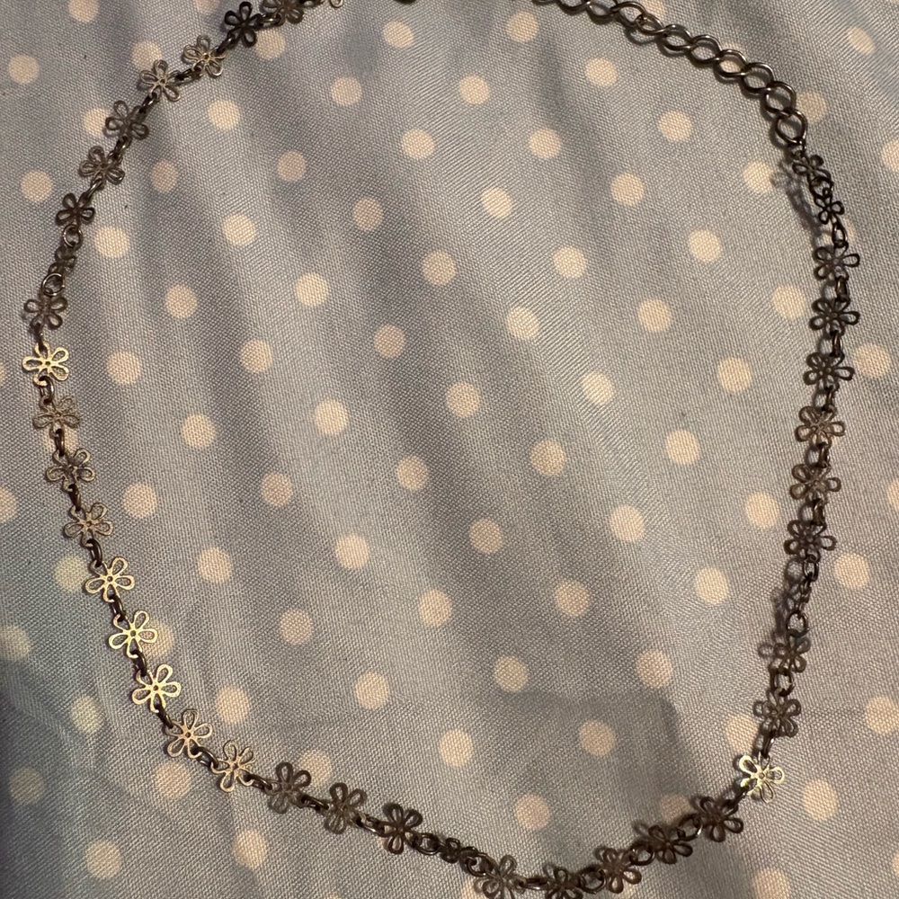 silver flower necklace